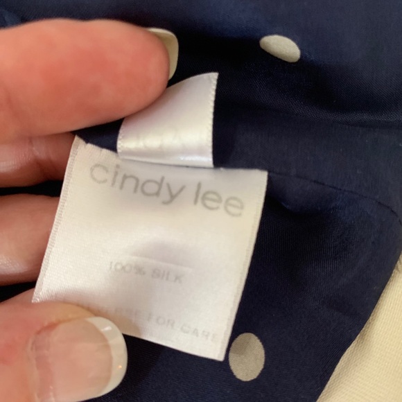 Cindy Lee Silk Cropped Dressy Shrug Jacket Sz 4 - Picture 6 of 7